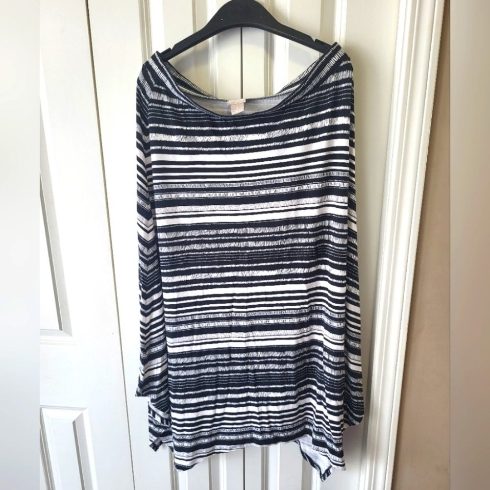 CHICO'S Size 12/14 Black/White Striped Long Skirt